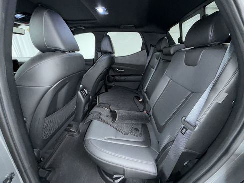 Used 2025 Hyundai Santa Cruz Limited AWD/4WD image 21