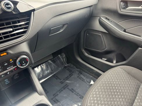 Certified 2023 Ford Escape Active AWD/4WD image 20
