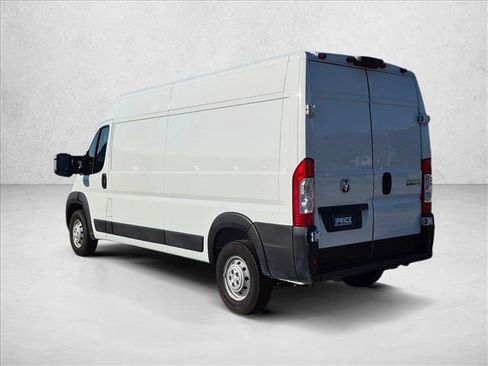 Used 2023 RAM ProMaster 2500 FWD image 8