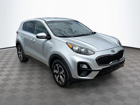 Used 2020 Kia Sportage LX w/ LX Popular Package AWD/4WD image 4