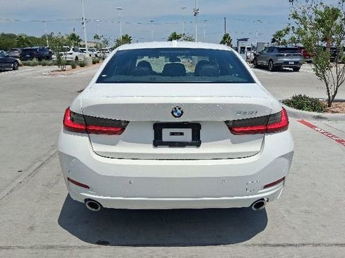 Used 2023 BMW 330i Sedan w/ Parking Assistance Package RWD image 12