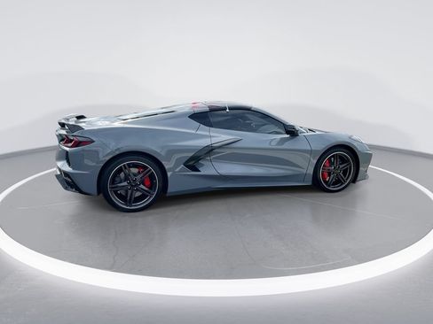 Used 2024 Chevrolet Corvette Stingray Coupe w/ Z51 Performance Package RWD image 9