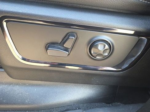 Used 2026 RAM 1500 Limited AWD/4WD image 23