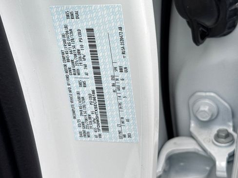 New 2025 Ford F550 4x4 Crew Cab Super Duty image 24