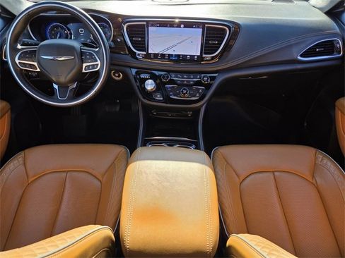 Used 2021 Chrysler Pacifica Pinnacle image 22