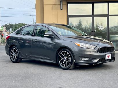 Used 2016 Ford Focus SE w/ SE Sport Package