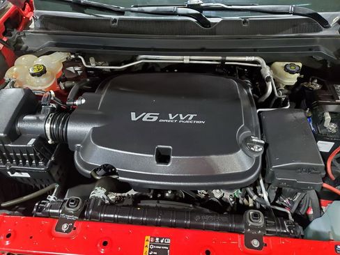 Used 2017 Chevrolet Colorado Z71 image 42