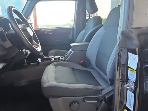 Used 2025 Ford Bronco Big Bend AWD/4WD image 13