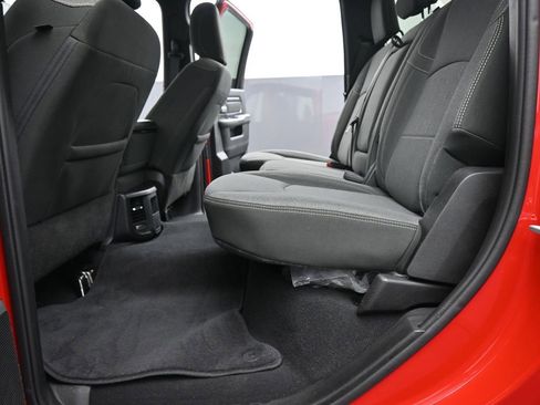 Used 2024 RAM 2500 Big Horn w/ Safety Group image 13