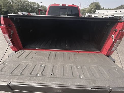 Used 2022 Ford F250 Lariat w/ Chrome Package image 25