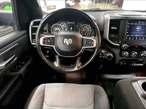 Used 2021 RAM 1500 Big Horn AWD/4WD image 17