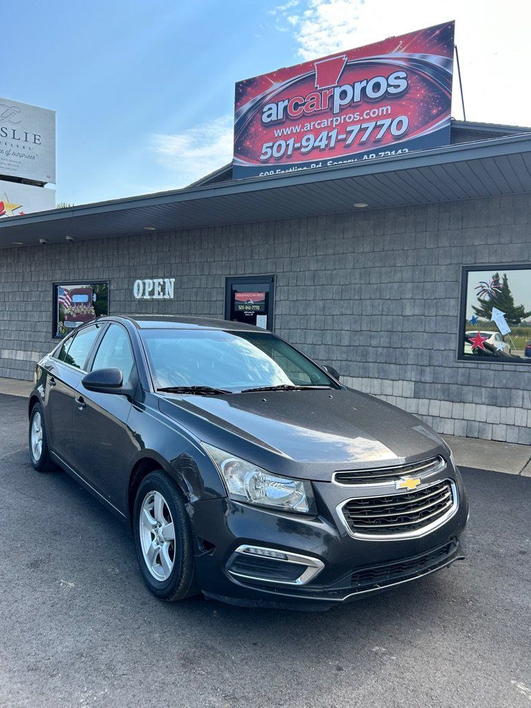 Used 2016 Chevrolet Cruze LT FWD image 4