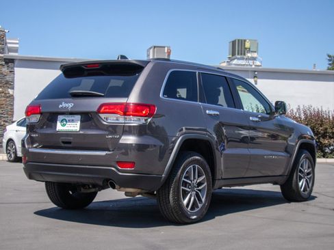 Used 2021 Jeep Grand Cherokee Limited w/ Luxury Group II image 7
