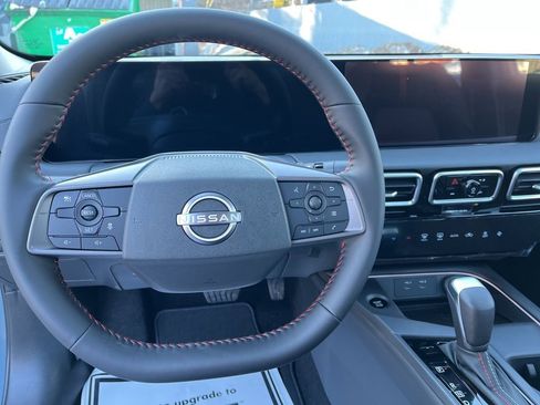 New 2026 Nissan Sentra SR w/ Floor Mat Package FWD image 30