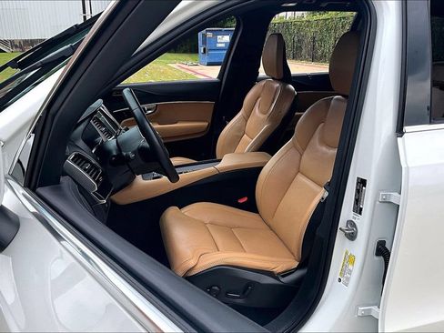 Certified 2024 Volvo XC90 B6 Ultimate AWD/4WD image 33