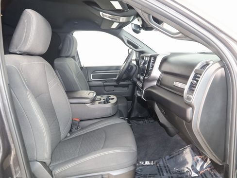 Used 2025 RAM 2500 Lone Star image 10