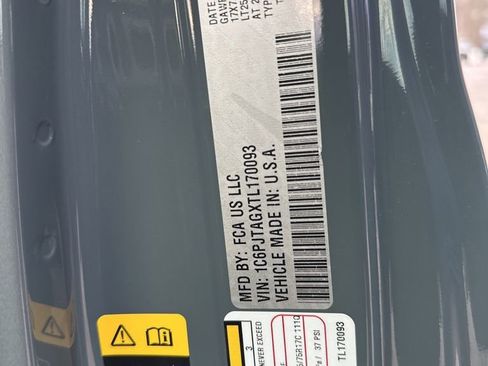 New 2026 Jeep Gladiator Willys image 29