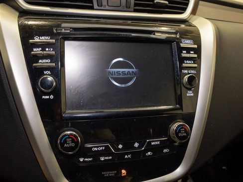 Used 2018 Nissan Murano SL image 13