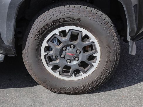 Used 2025 Toyota 4Runner TRD Off-Road Premium w/ Tow Technology Package image 16