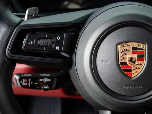 Certified 2024 Porsche Cayenne Coupe AWD/4WD image 10