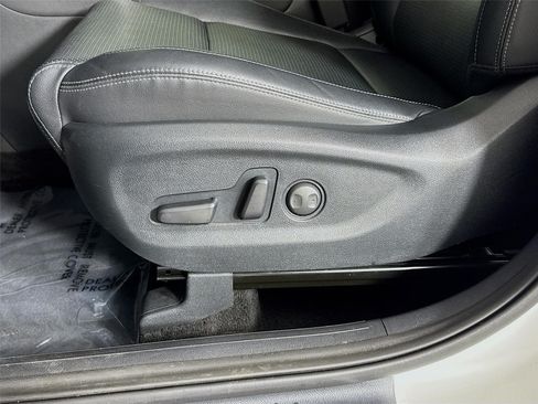 Used 2022 Kia Sportage EX w/ EX Technology Package FWD image 22