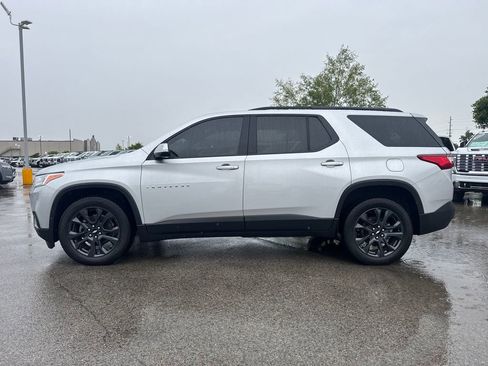Used 2020 Chevrolet Traverse RS w/ LPO, Floor Liner Package AWD/4WD image 3