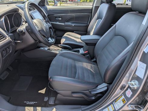 Used 2025 Mitsubishi Outlander Sport ES AWD/4WD image 14