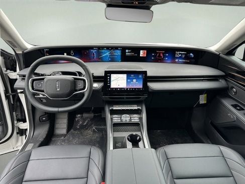 New 2026 Lincoln Nautilus Premier w/ Equipment Group 102A AWD/4WD image 11