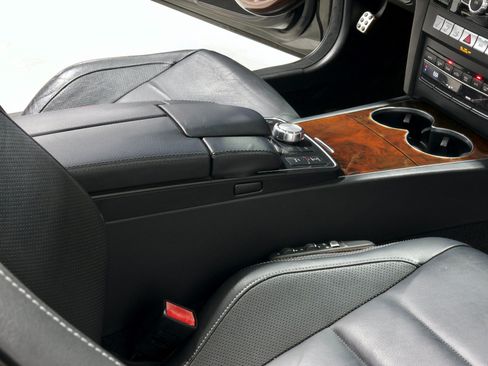 Used 2014 Mercedes-Benz E 550 Cabriolet image 33