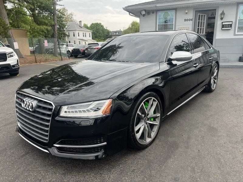 Used 2016 Audi S8 Plus AWD/4WD image 3
