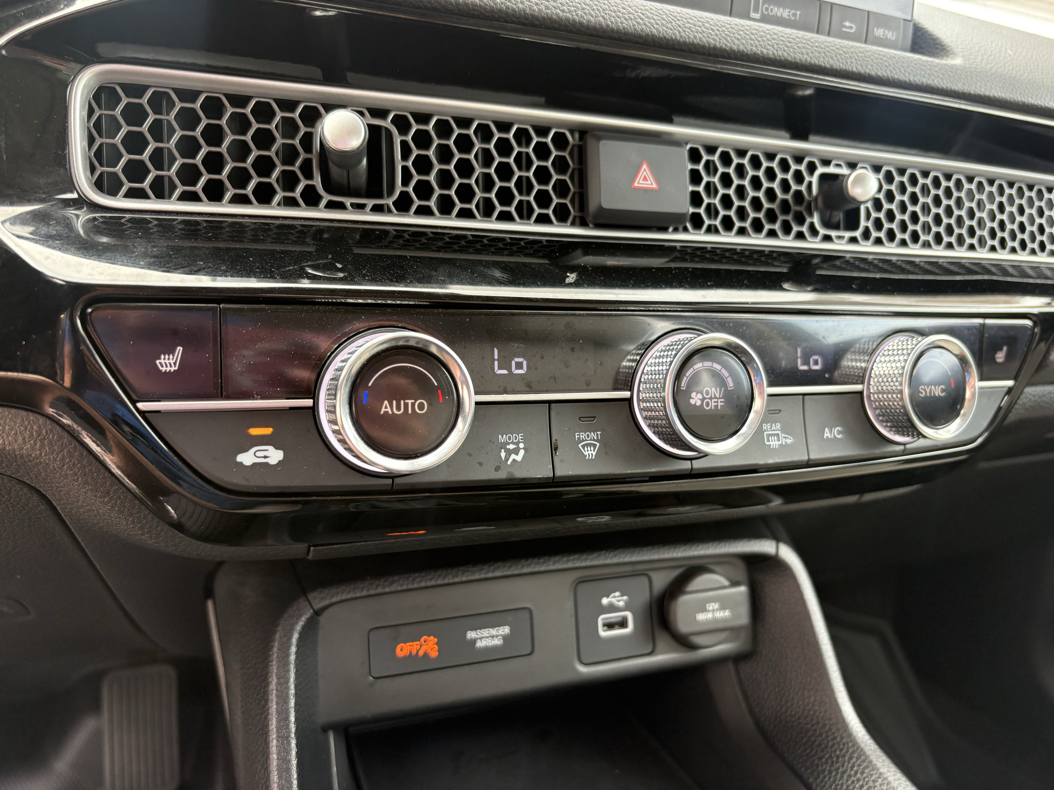 Certified 2024 Honda Civic EX-L image 18