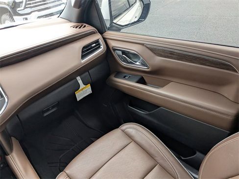 Certified 2024 Chevrolet Tahoe High Country image 20