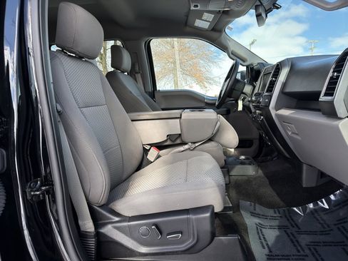 Used 2018 Ford F150 XLT w/ Equipment Group 302A Luxury image 26