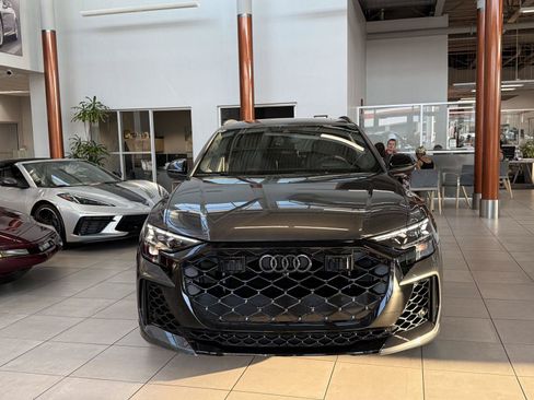 Used 2026 Audi RS Q8 performance AWD/4WD image 12