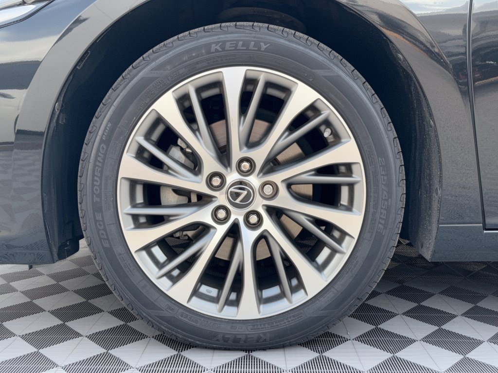 Used 2019 Lexus ES 350 w/ Premium Package FWD image 13
