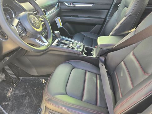 New 2025 MAZDA CX-5 Carbon Edition image 16
