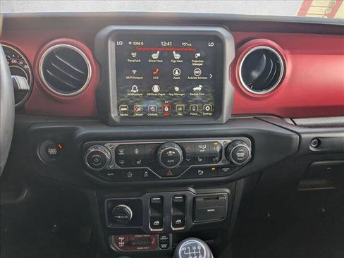 Used 2022 Jeep Wrangler Rubicon w/ Steel Bumper Group image 16