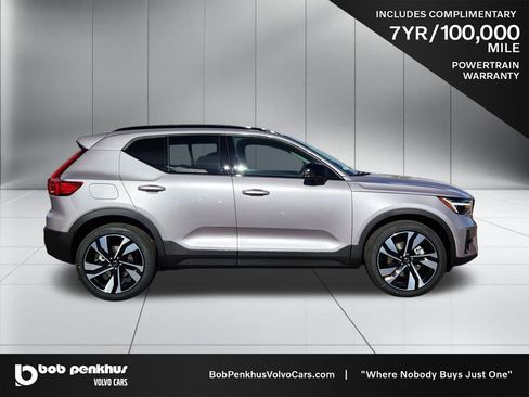 New 2026 Volvo XC40 B5 Plus w/ Protection Package Premier image 23