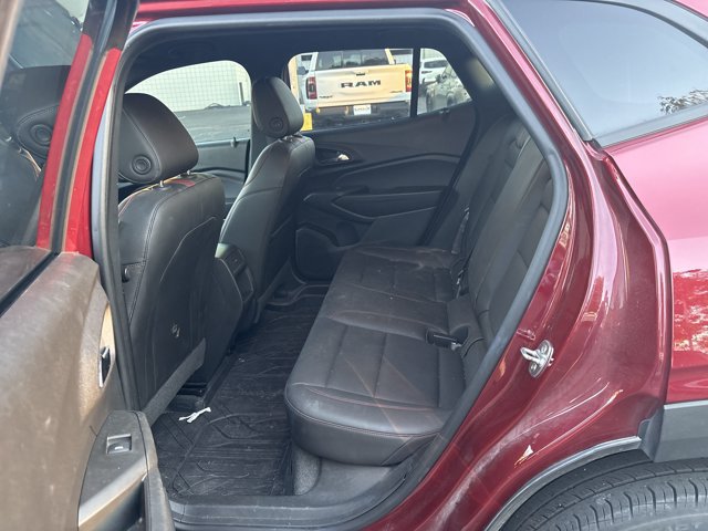 Used 2024 Chevrolet Trax RS w/ Driver Confidence Package FWD image 3