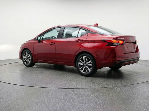 Used 2025 Nissan Versa SV image 6