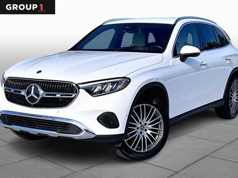 Certified 2025 Mercedes-Benz GLC 300 image 1