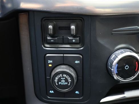 Used 2025 Ford F150 King Ranch AWD/4WD image 36