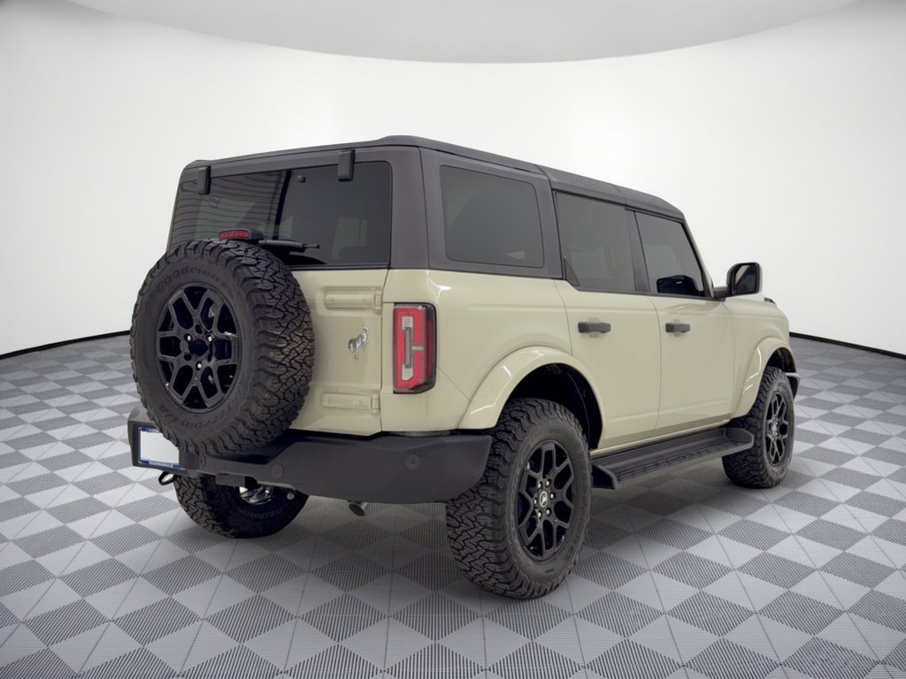 Used 2026 Ford Bronco Outer Banks AWD/4WD image 9