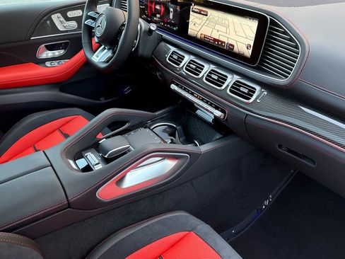 New 2026 Mercedes-Benz GLE 63 AMG S image 15