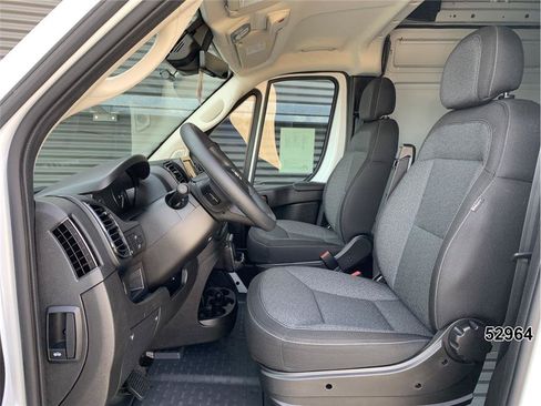 Used 2025 RAM ProMaster 2500 w/ Safety Group FWD image 24