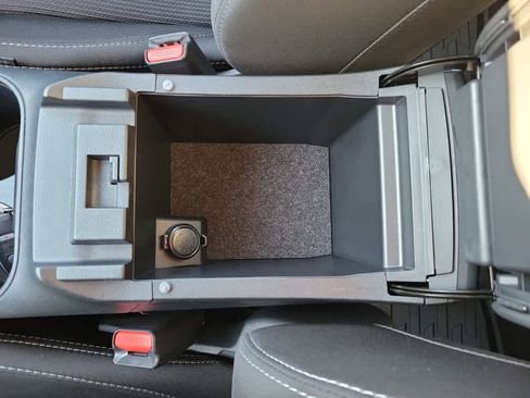 Used 2025 Subaru Legacy Premium image 18