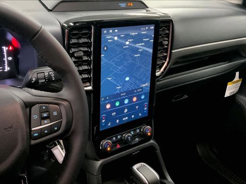 New 2025 Ford Ranger XLT w/ Equipment Group 301A High image 5