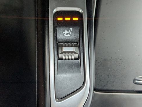 Certified 2023 Kia Sorento S image 30