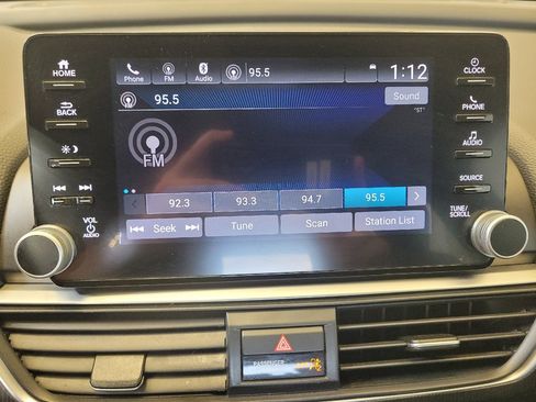 Used 2019 Honda Accord Sport image 25