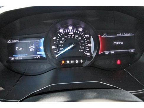 Used 2019 Ford Edge Titanium w/ Equipment Group 301A FWD image 15